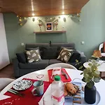 Secteur Malo, Renove, Capacite 2 Ou Famille 4 Personnes, Mezzanine Pour Les Enfants דירה *