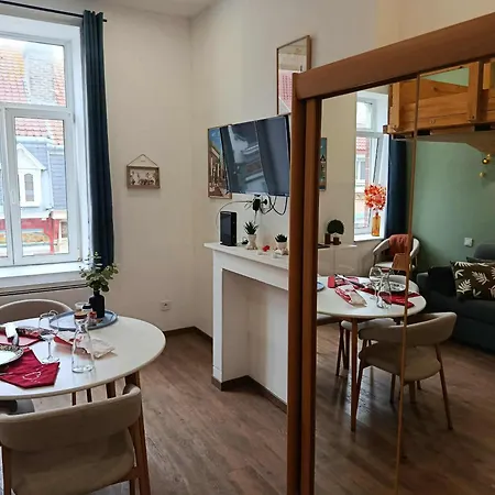 Appartement Secteur Digue De Malo, Renove, Capacite 2 Ou Famille 4 Personnes, Mezzanine Pour Les Enfants!