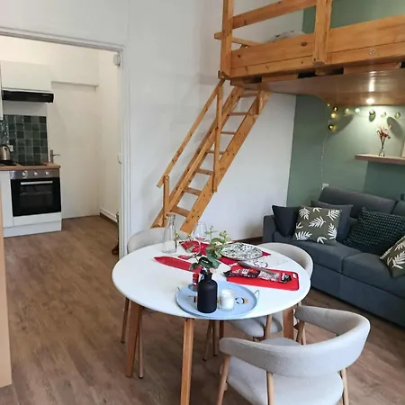 Appartement Secteur Digue De Malo, Renove, Capacite 2 Ou Famille 4 Personnes, Mezzanine Pour Les Enfants! *