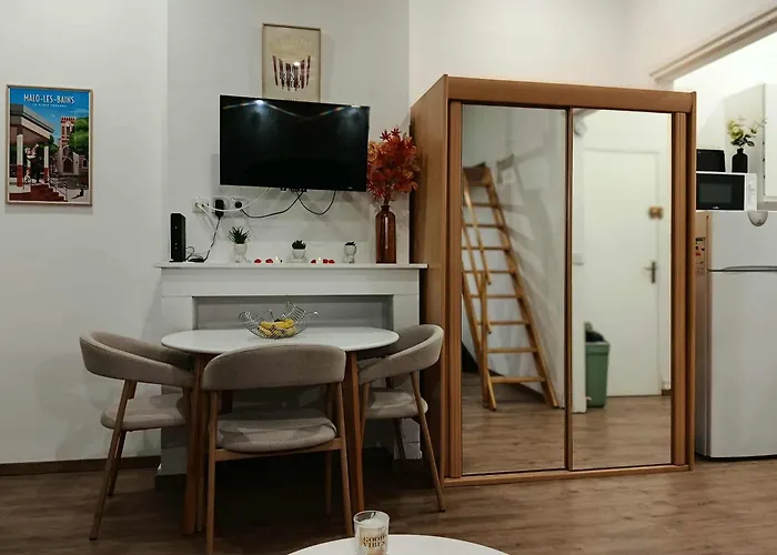 Digue De Dunkerque, Capacité 2 Ou Famille 4 Personnes, Secteur Malo, Mezzanine Pour Les Enfants *
