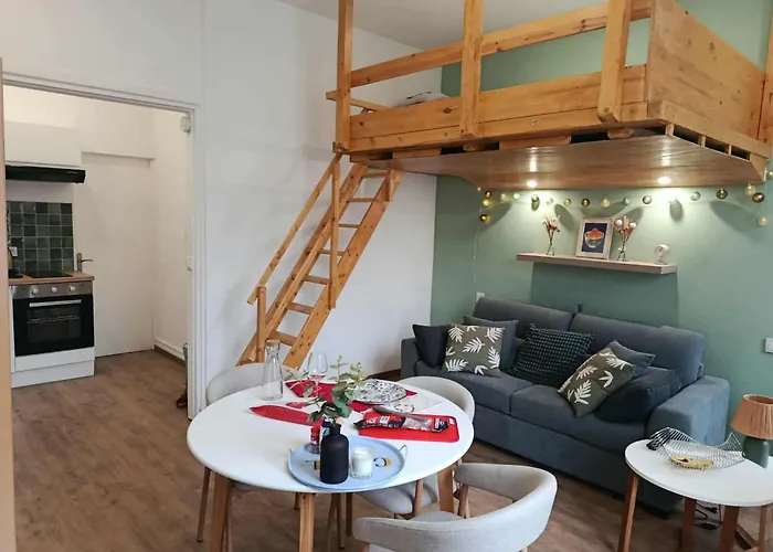 Digue De Dunkerque, Capacité 2 Ou Famille 4 Personnes, Secteur Malo, Mezzanine Pour Les Enfants *